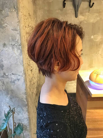 丸顔さん向け ショートパーマで愛されフェイスをゲット Hair