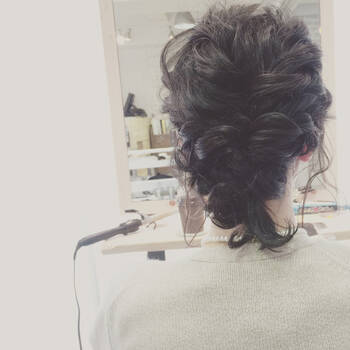 仕事にもプライベートにも使えるtpo別まとめ髪特集 Hair
