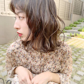 有名芸能人にも多い ゆるふわボブで旬顔にイメチェン Hair 有名芸能人にも多い ゆるふわボブで旬顔にイメチェン Hair