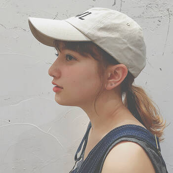 帽子にヘアアレンジをプラス おしゃれ好きさんに教えたいアレンジテク Hair 帽子にヘアアレンジをプラス おしゃれ好きさんに教えたいアレンジテク Hair