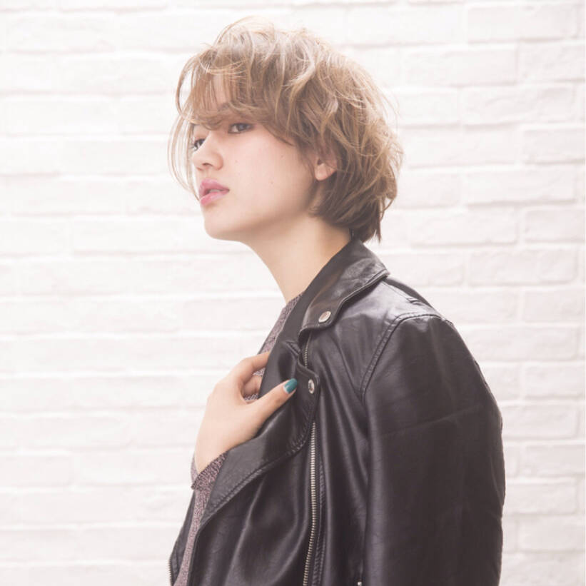 実は旬なヘアスタイル ウルフで今っぽおしゃれgirlに変身 Hair