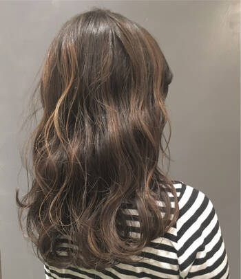 18年トレンドヘアカラーが丸わかり 今年は何色を楽しむ Hair