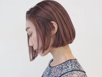 ピンクベージュの髪色で女度up おすすめヘアスタイル10選 Hair