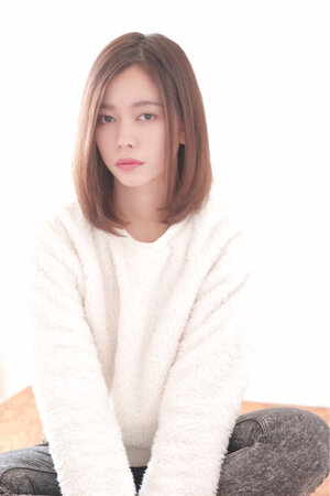 ミディアム ボブさん向け ストレートでナチュラルな美しさを引き出して Hair