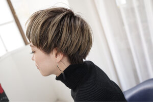 ショートヘアはアッシュグレーがおしゃれなんです Hair