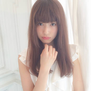 ストレートパーマで悩みを解決 オシャレな髪型をゲットしよう Hair