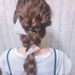 超簡単 ヘアピンで簡単可愛いヘアアレンジまとめ Hair 超簡単 ヘアピンで簡単可愛いヘアアレンジまとめ Hair