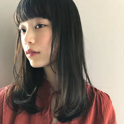 黒髪を染めたいと思っている人必見 メリット デメリットと染める時の注意点 Hair