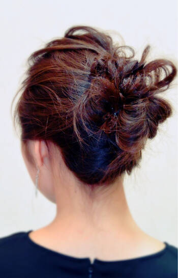 三つ編みプラスでヘアアレンジが簡単かわいく楽しめる Hair