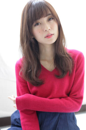 最新レイヤーヘア 大人の重軽ニュアンスヘアに大変身 Hair