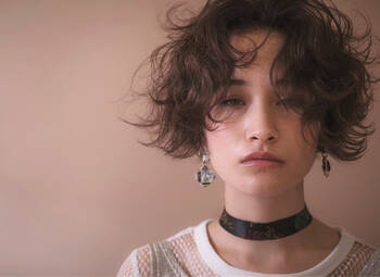 ソバージュヘア再ブーム到来 今っぽレトロにイメチェン Hair