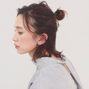 まとめ髪の前髪アレンジで大人可愛い女性になろう Hair