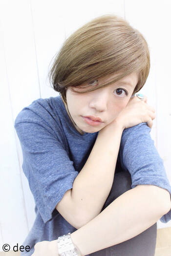 まとめ髪の前髪アレンジで大人可愛い女性になろう Hair