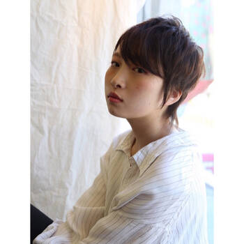 ショートヘアの種類を豊富にご用意 オシャレの近道は極端なショートで攻めて Hair