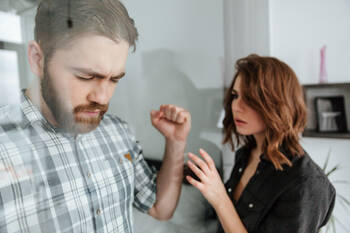 恋愛感情が冷める原因って ずっとラブラブなふたりでいるために Hair