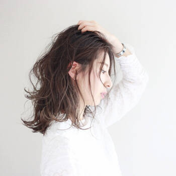 グレージュの色見本カタログ 不動の人気の秘密はここにあった Hair