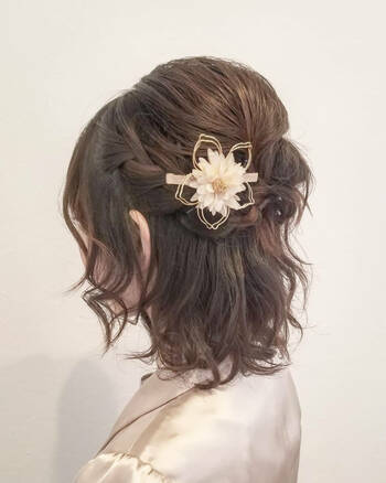 結婚式 二次会ヘアアレンジ セルフで簡単にできるヘアセット ヘアアイテム Hair