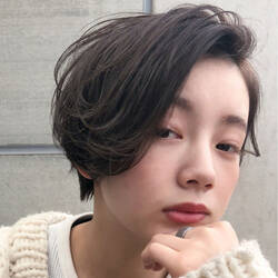 トレンドのショートボブウェーブで大人のこなれ感を出そう Hair