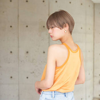 ショートヘアの後ろ髪の悩み解決法 360度美しいスタイルもご紹介 Hair