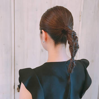 レングス別ヘアアレンジ オフィスにもぴったりな簡単可愛いアレンジテク Hair