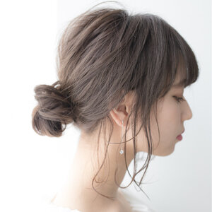 結婚式の簡単ヘアアレンジ特集 セルフでできるお呼ばれ向けスタイル Hair