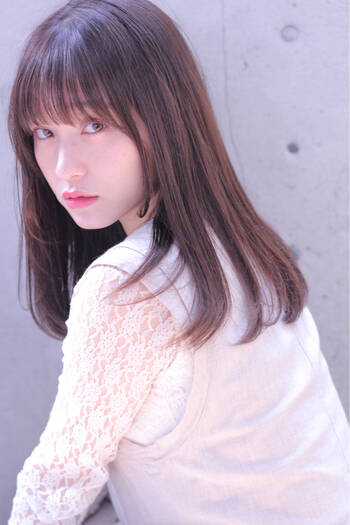 面長さんもok 髪型でカバーするロングヘアアレンジ Hair