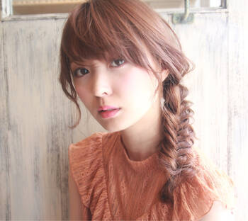 編み込みを して オッ と思わせる男ウケヘアアレンジに Hair