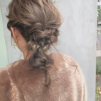 ミディアムヘアが10倍かわいく大変身 垢抜けヘアアレンジ15選 Hair