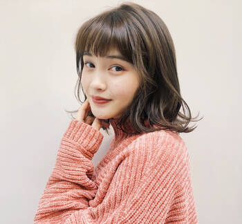 ヘアセットも簡単 ミディアムレイヤーでトレンドヘアに挑戦してみない Hair