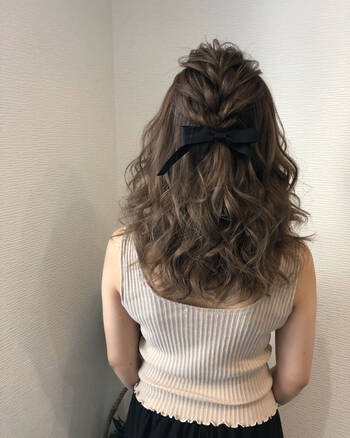 周りの目を引く髪型 人気 簡単 セルフヘアアレンジ Hair