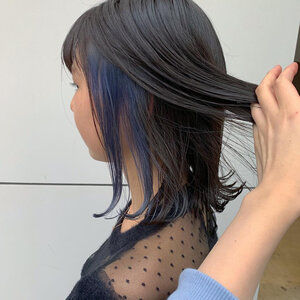 人気の インナーカラー でおしゃれ見せ ヘアスタイル例11選 Hair