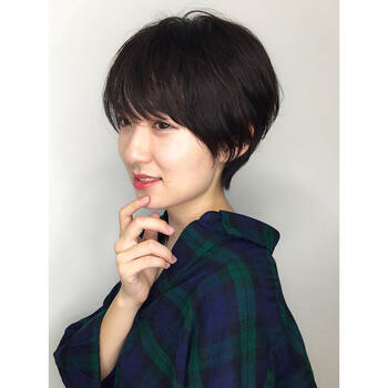 旬のパーマで小顔効果を狙う あなたはどのパーマヘアが好み Hair