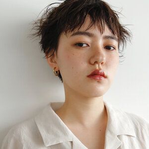 ピンパーマでこなれ度急上昇 レディースもメンズもおしゃれに大変身 Hair