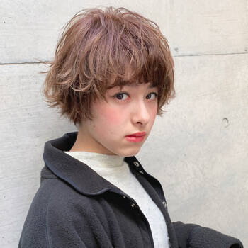 カーリーヘアでおしゃれ度簡単アップ 長さ別カールスタイル15選紹介 Hair