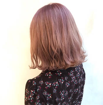 ピンクの髪色がアツい アッシュやベージュでかわいく変身 Hair ピンクの髪色がアツい アッシュやベージュでかわいく変身 Hair