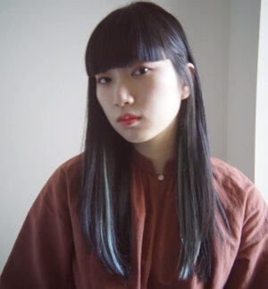 モード系ヘアで凛としたクール美女に変身 人と違うおしゃれヘア Hair