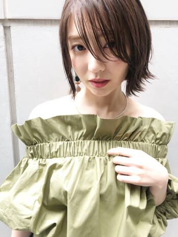 丸顔さんをモテ女に変身 小顔見せポイントと似合わせスタイル集 Hair