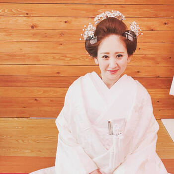 ドレスチェンジを華やかに 花嫁ヘアは衣装に合わせたヘアスタイルで Hair