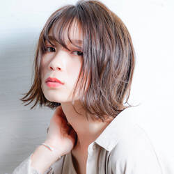 人気の 前下がりボブ 画像が集結 顔型別にピッタリのボブをご提案 Hair