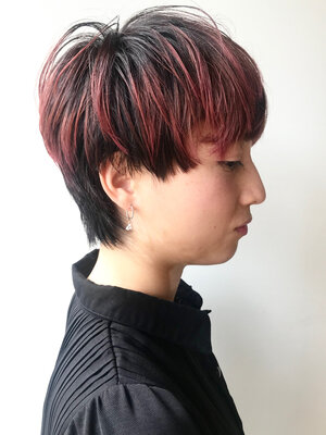 普通 に飽きた人必見 ピンクのメッシュカラーで個性的なかわいいをget Hair