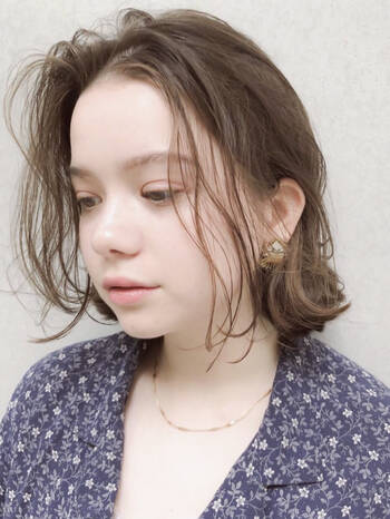 丸顔ならボブ パーマで小顔化 似合わせでおしゃれ度もアップさせよ Hair 丸顔ならボブ パーマで小顔化 似合わせでおしゃれ度もアップさせよ Hair