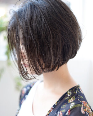 21年夏 前下がりショートボブの髪型 ヘアアレンジ 前髪あり なしどっち派 Hair