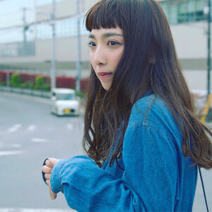 今風ぱっつん ロングで垢抜け顔に おしゃかわヘアスタイル Hair