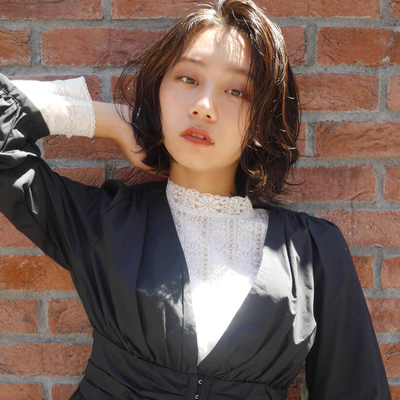 大人女子におすすめのおしゃれなボブは 前髪なし が大人気 Hair