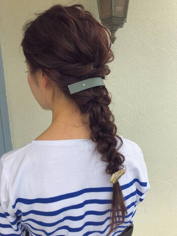 おすすめ髪留めクリップを紹介 簡単ヘアアレンジで違った印象になる Hair
