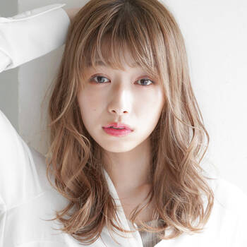 大人女子必見 ナチュラルウェーブだけで完成するヘアスタイル Hair