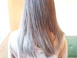 透明感も色気も手に入る 暗めグラデーションカラーが人気 Hair