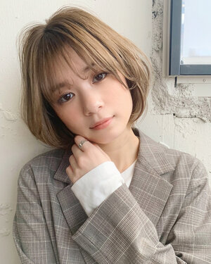 保存版 伸ばしかけ時のカットのオーダー方法 髪の長さ別アレンジ方法も紹介 Hair