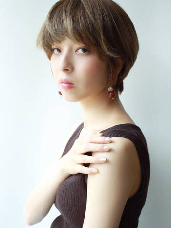 軽いパーマで大人可愛いナチュラル女子になれる ヘアスタイル15選 Hair
