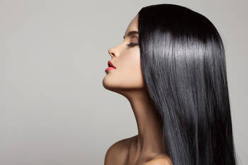 ストレートロングで大人の美人ヘア きれいが際立つ簡単ヘアアレンジ集 Hair